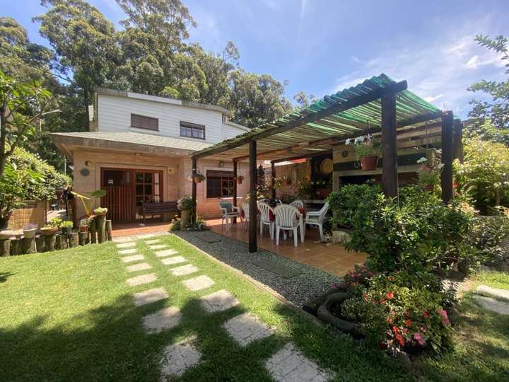 Casa en venta en Pinares, Maldonado