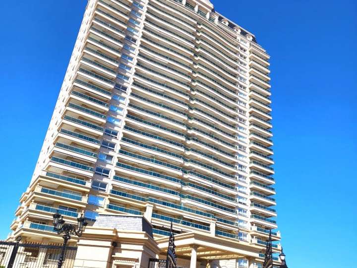 Apartamento en alquiler en Avenida Francisco Acuña de Figueroa, Maldonado