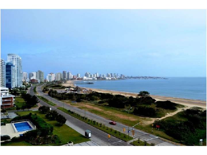 Apartamento en venta en Punta Del Este