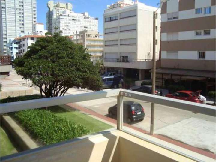 Apartamento en venta en Punta Del Este