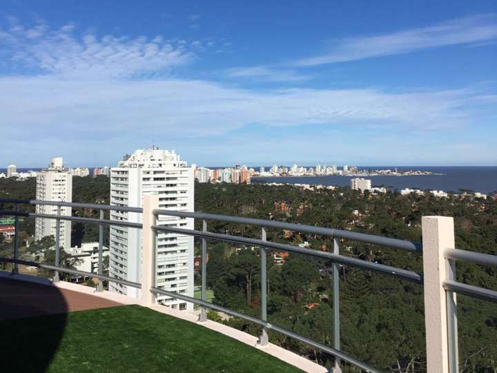 Apartamento en venta en Punta Del Este