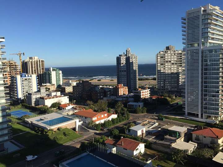 Apartamento en venta en Punta Del Este