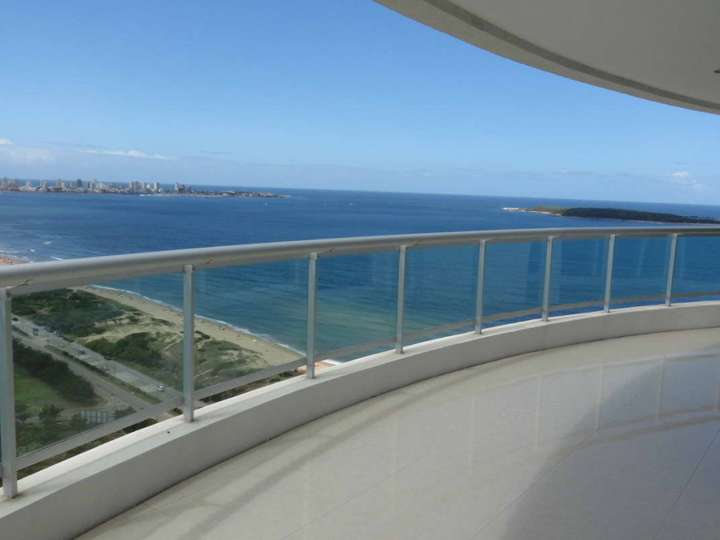 Apartamento en venta en Punta Del Este