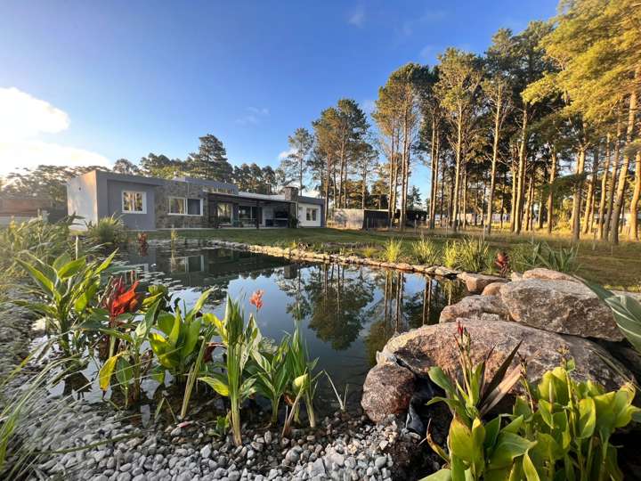 Casa en venta en Mar Azul, Maldonado