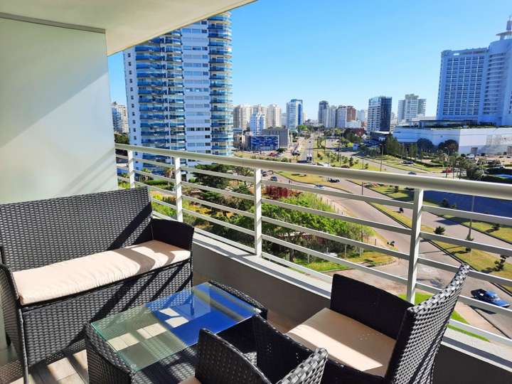 Apartamento en venta en Punta Del Este