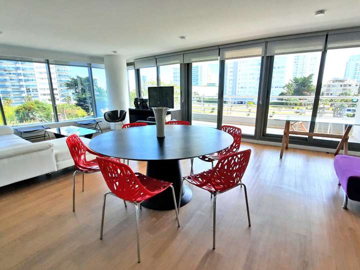 Apartamento en venta en Punta Del Este