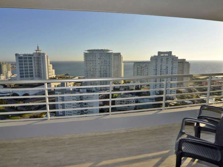 Apartamento en venta en Punta Del Este