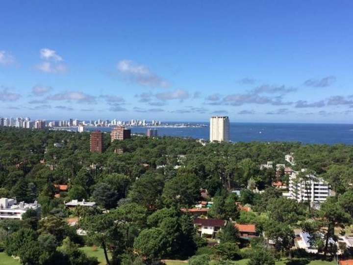 Apartamento en venta en Punta Del Este