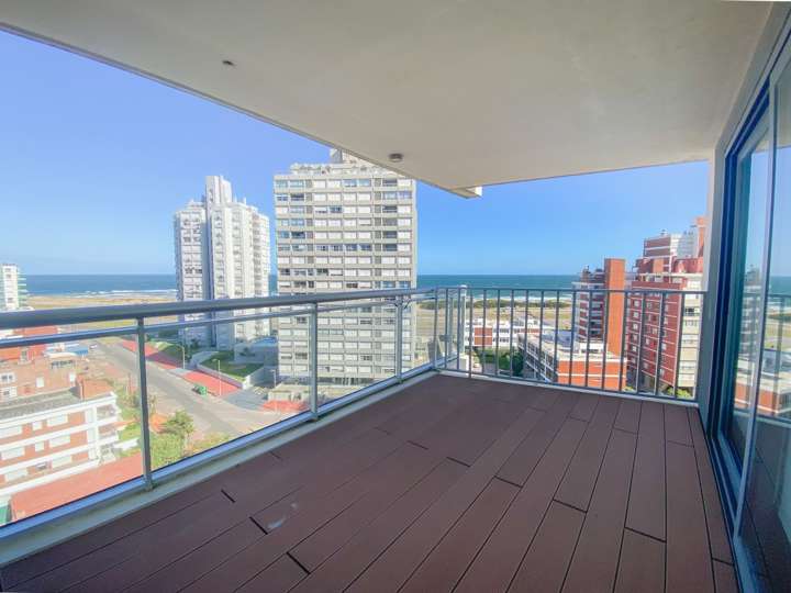 Apartamento en venta en Punta Del Este