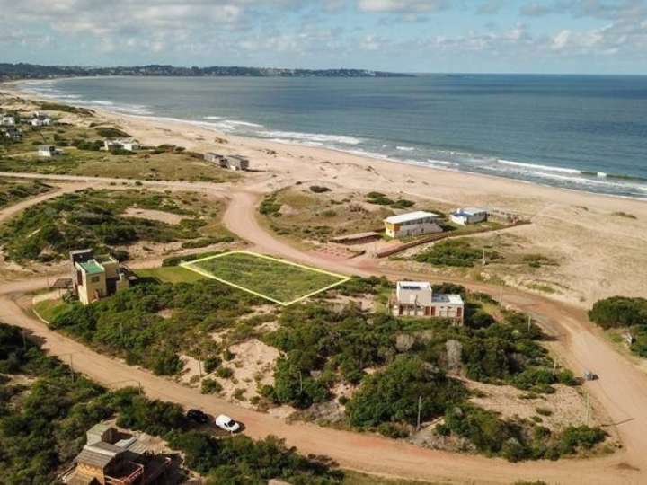 Terreno en venta en Avenida El Espolon, Maldonado