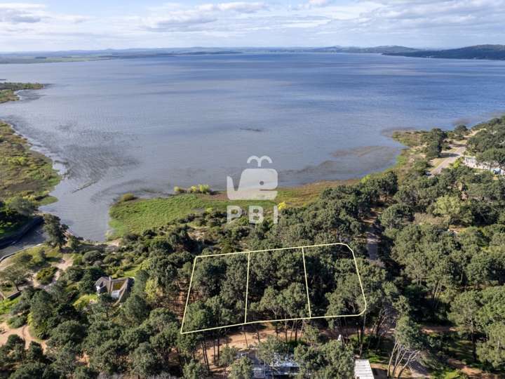 Terreno en venta en Lago Varana, Maldonado