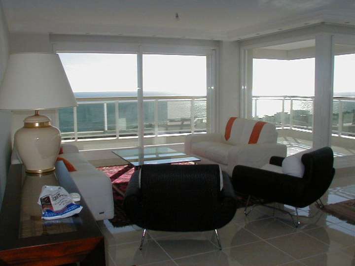 Apartamento en venta en Punta Del Este