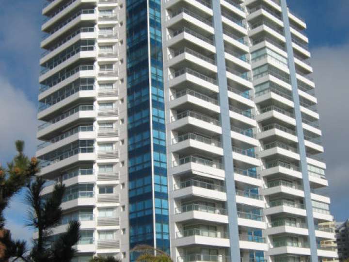 Apartamento en venta en Punta Del Este