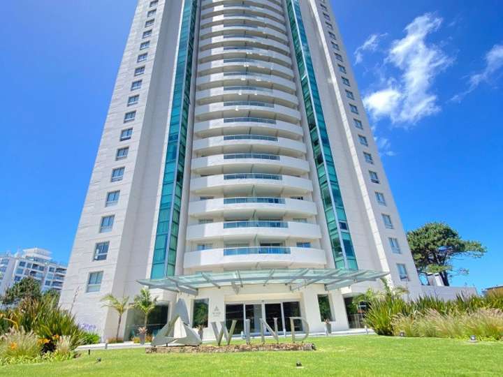 Apartamento en venta en Biarritz, Punta Del Este