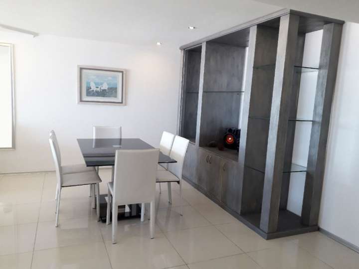 Apartamento en venta en Punta Del Este