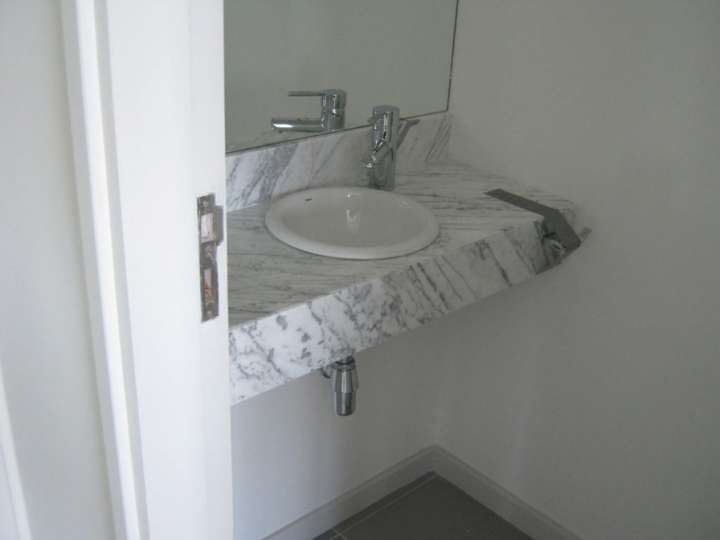 Apartamento en venta en Carlos Vaz Ferreira, Punta Del Este