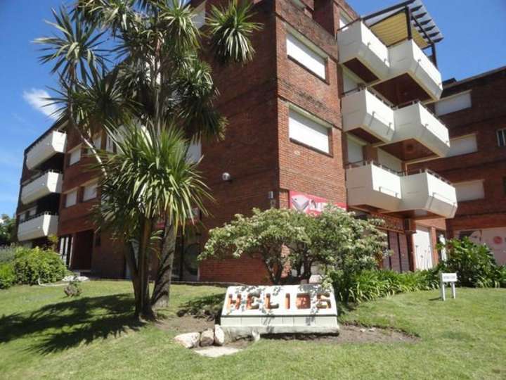 Apartamento en venta en Biarritz, Punta Del Este