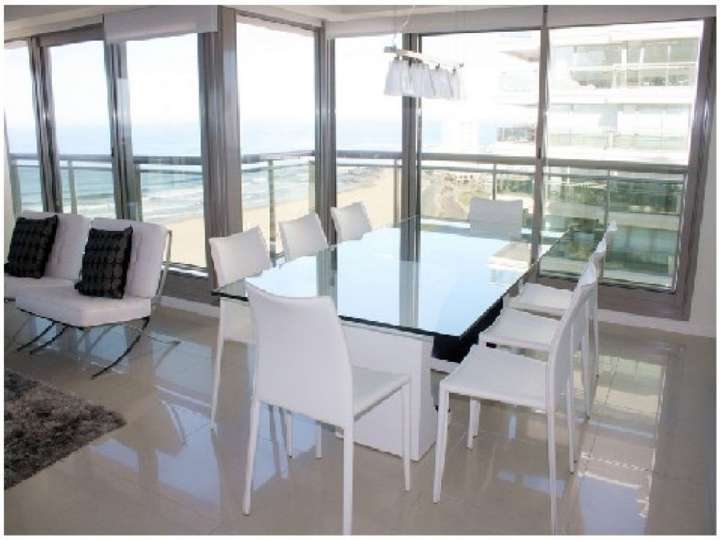 Apartamento en venta en Punta Del Este
