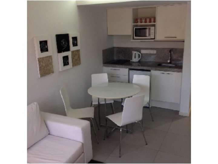 Apartamento en venta en Carlos Vaz Ferreira, Punta Del Este