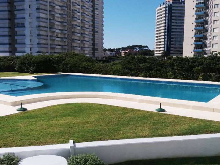 Apartamento en venta en Punta Del Este