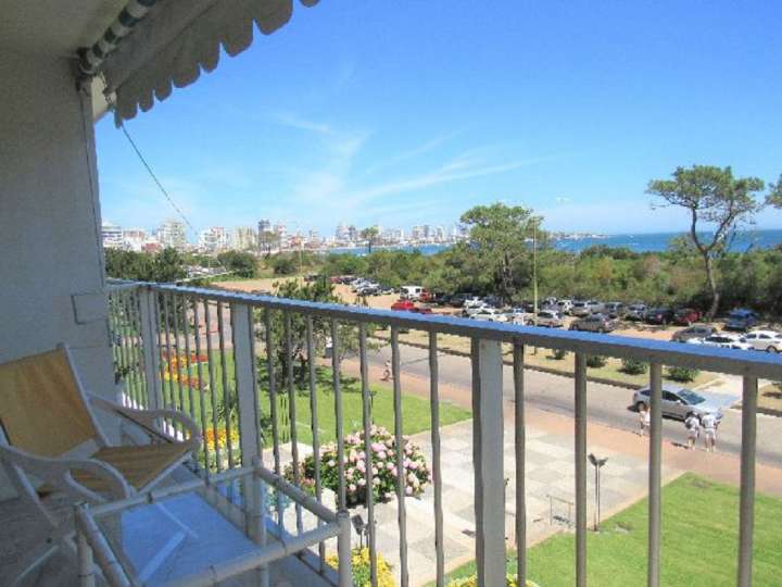 Apartamento en venta en Punta Del Este