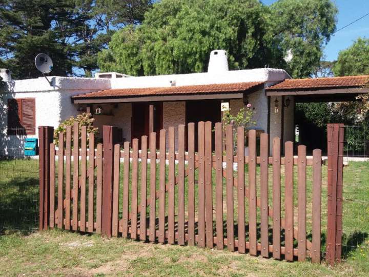 Casa en venta en El Mesana (Calle 24), Punta Del Este