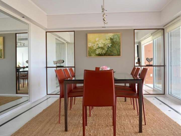 Apartamento en venta en Punta Del Este