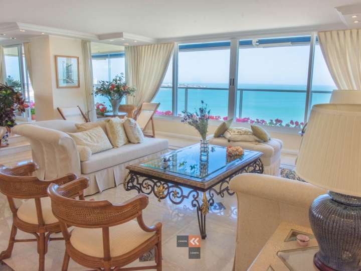 Apartamento en venta en Punta Del Este