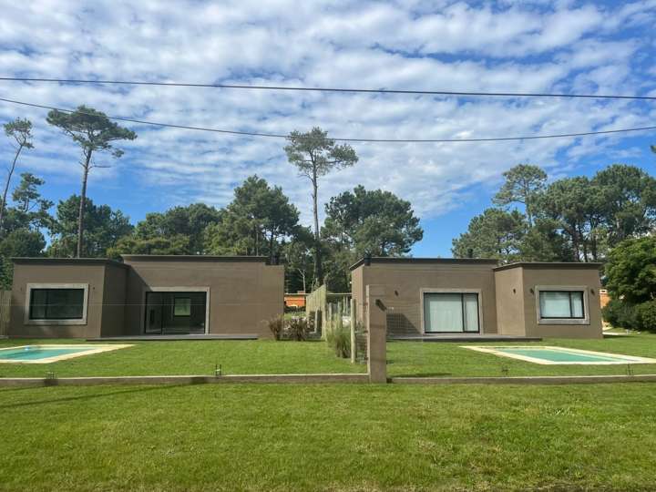 Casa en venta en Pinares, Maldonado
