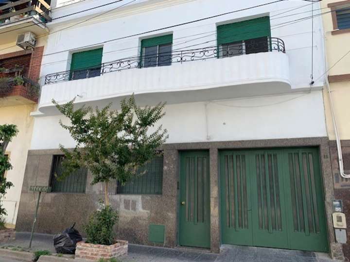 Edificio en venta en General Arredondo, 27, Piñeyro