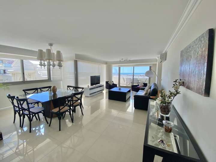 Apartamento en venta en Punta Del Este