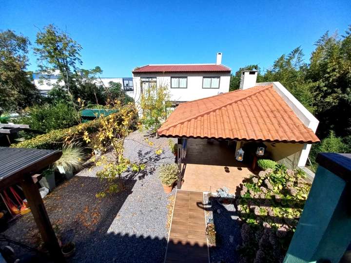 Casa en venta en Coronel Arroyo, Colonia