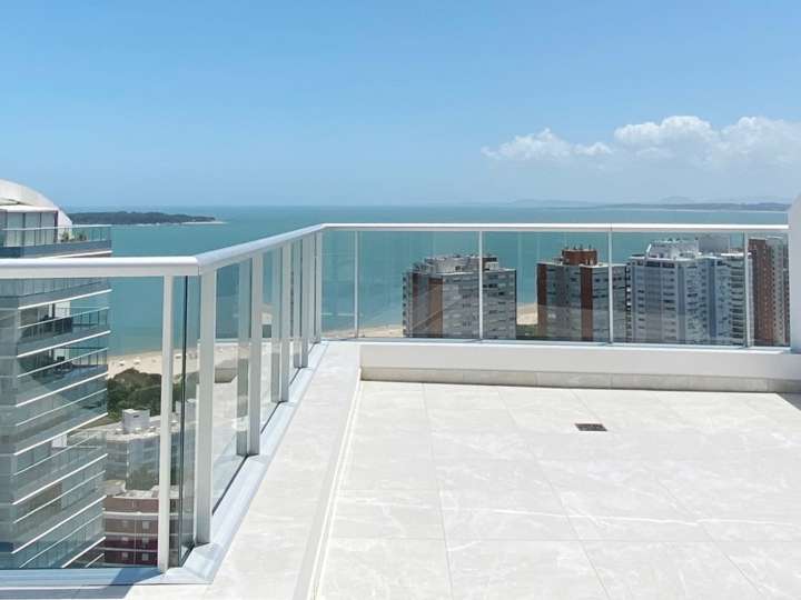 Apartamento en venta en Punta Del Este