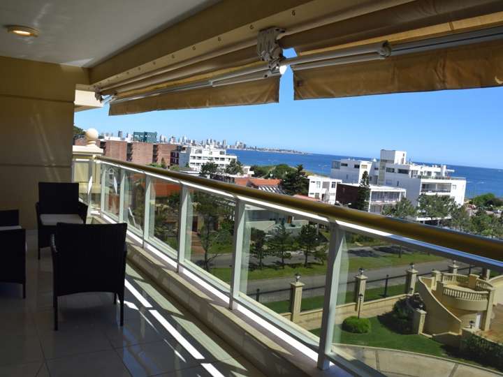 Apartamento en venta en Punta Del Este