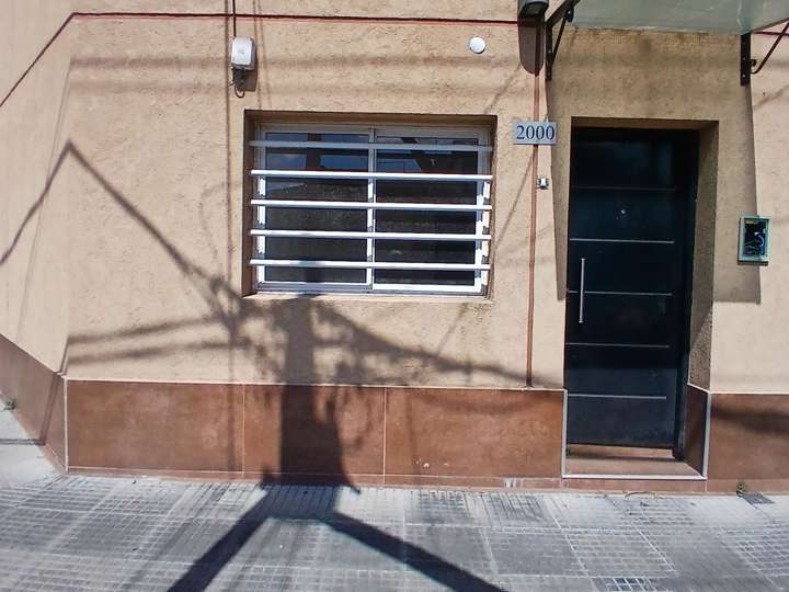 Departamento en alquiler en Victoria, Llavallol