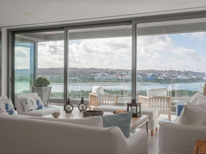 Apartamento en venta en Punta Del Este