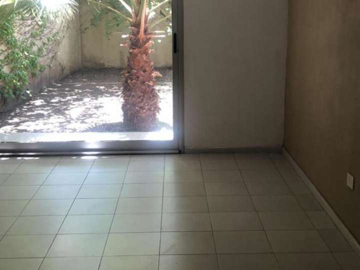 Departamento en alquiler en Montes de Oca, 2383, Buenos Aires