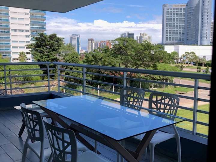 Apartamento en venta en Punta Del Este