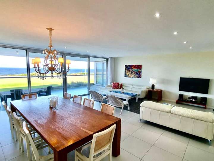 Apartamento en venta en Punta Del Este