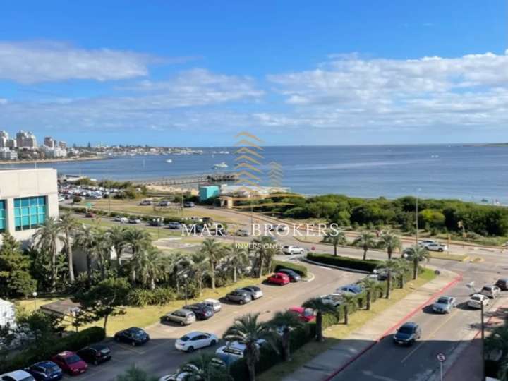 Apartamento en venta en Rambla Doctor Claudio Williman, Punta Del Este