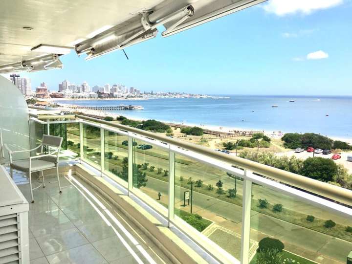 Apartamento en venta en Rambla Doctor Claudio Williman, Punta Del Este