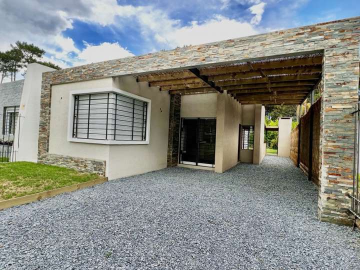 Casa en venta en Pinares, Maldonado