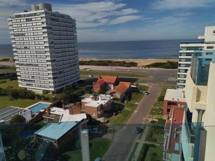 Apartamento en venta en Tabaré, Punta Del Este