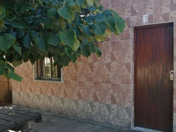 Casa en venta en Santa Lucía, Montevideo
