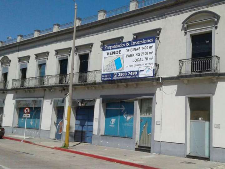 Comercial / Tienda en alquiler en Avenida Doctor Juan Andrés Cachón, Montevideo
