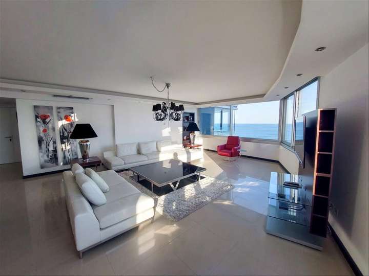 Apartamento en venta en Punta Del Este