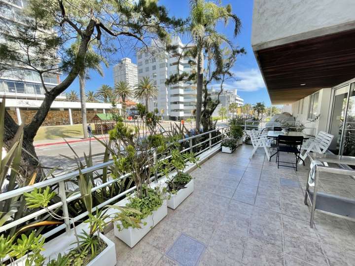 Apartamento en venta en Punta Del Este