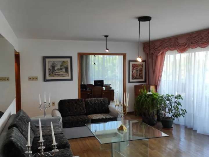Apartamento en venta en Echevarriarza, Montevideo
