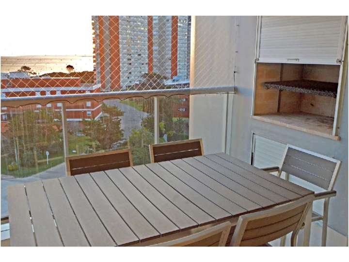 Apartamento en venta en Punta Del Este