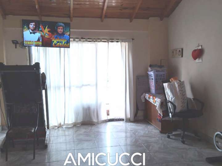 Departamento en venta en 84 - Sarmiento, 4699, Billinghurst